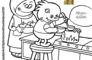 Anak Saleh Itu Suka Membantu Mami di Dapur